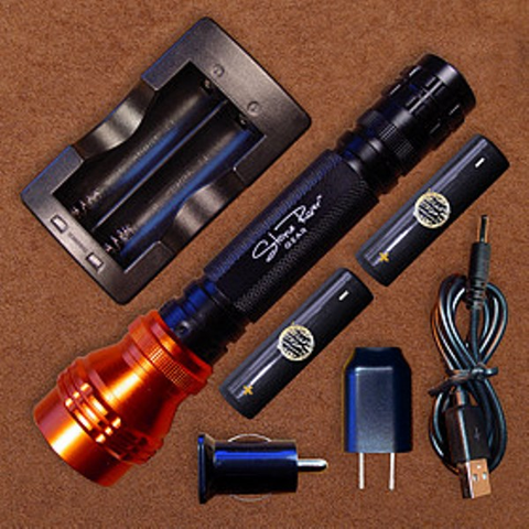 1000 Lumen Rechargeable Flashlight